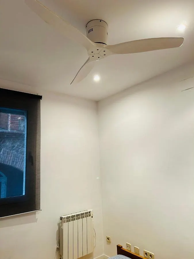 Centrico Apartamento A 150 Metros De La Playa. Parking* Lloret de Mar Apartment