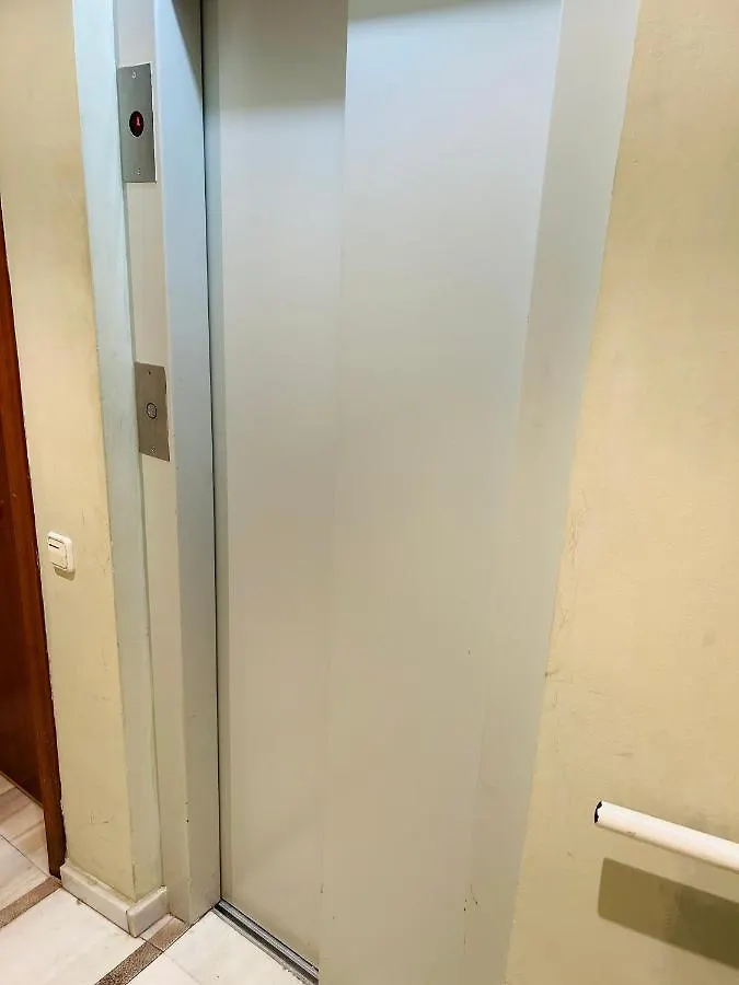 Centrico Apartamento A 150 Metros De La Playa. Parking* Lloret de Mar Apartment